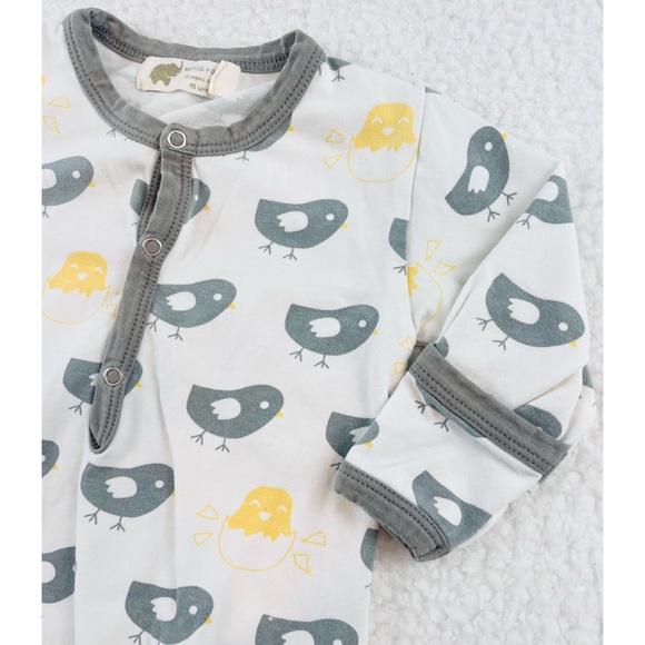 MONICA & ANDY • White/Grey/Yellow Baby Chick Print Sleeper Gown - Picture 8 of 16